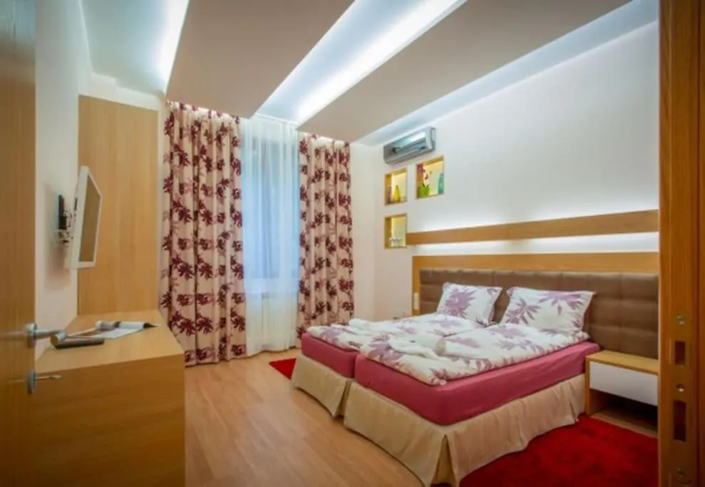 High Tech - Luxurious Apartment Sofia