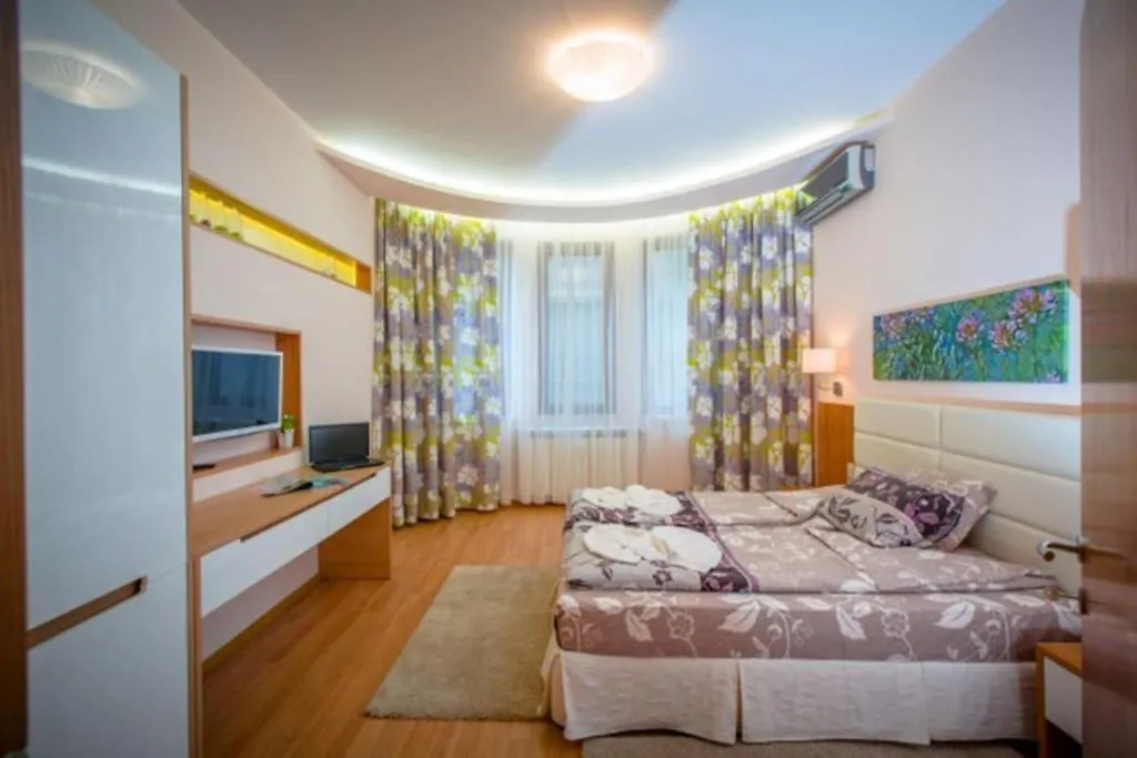 High Tech - Luxurious Apartment Sofía